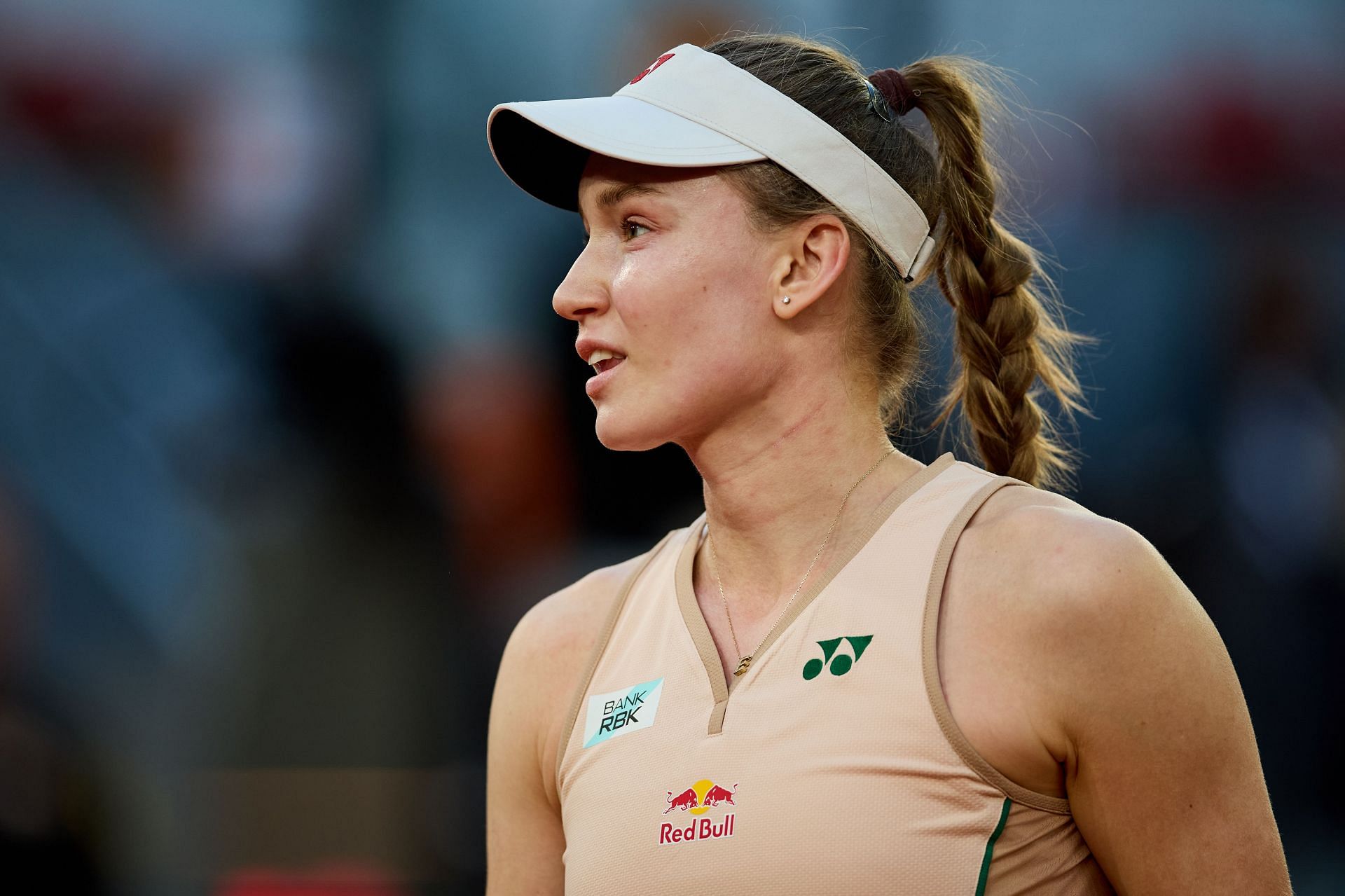 Rybakina in action at the Mutua Madrid Open - Day Six - Source: Getty